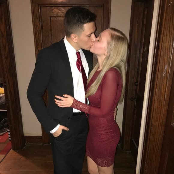 Meet your Posher, Kara - Picture 1 of 1